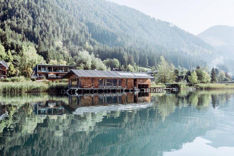 Seehotel Enzian Weissensee Exterior photo