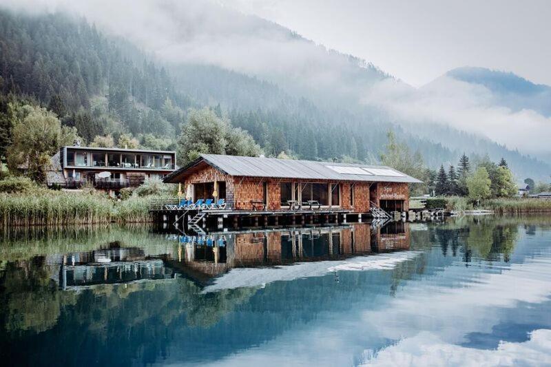 Seehotel Enzian Weissensee Exterior photo