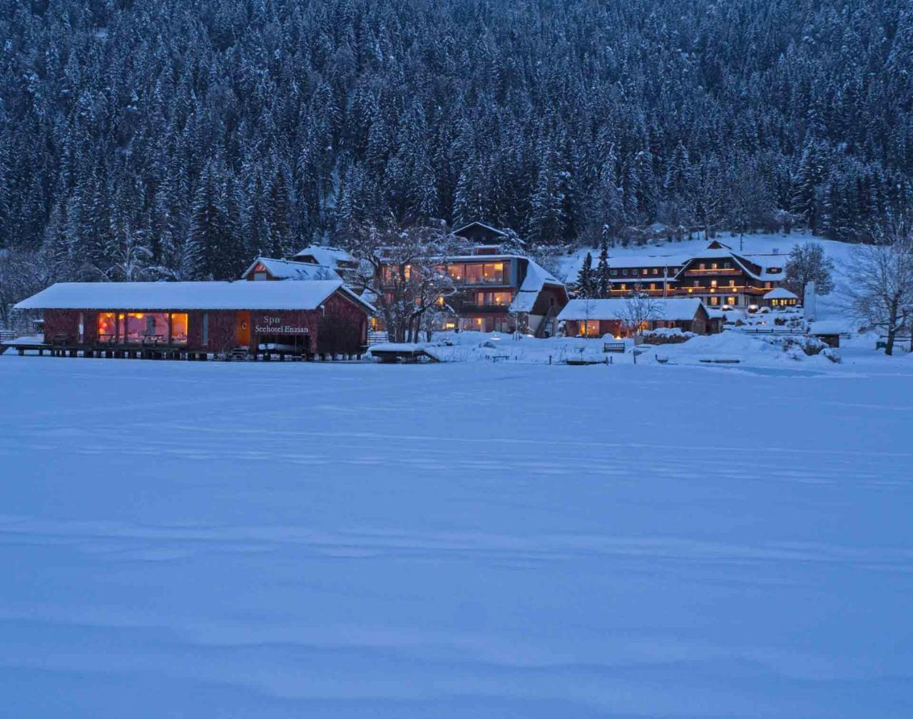 Seehotel Enzian Weissensee Exterior photo
